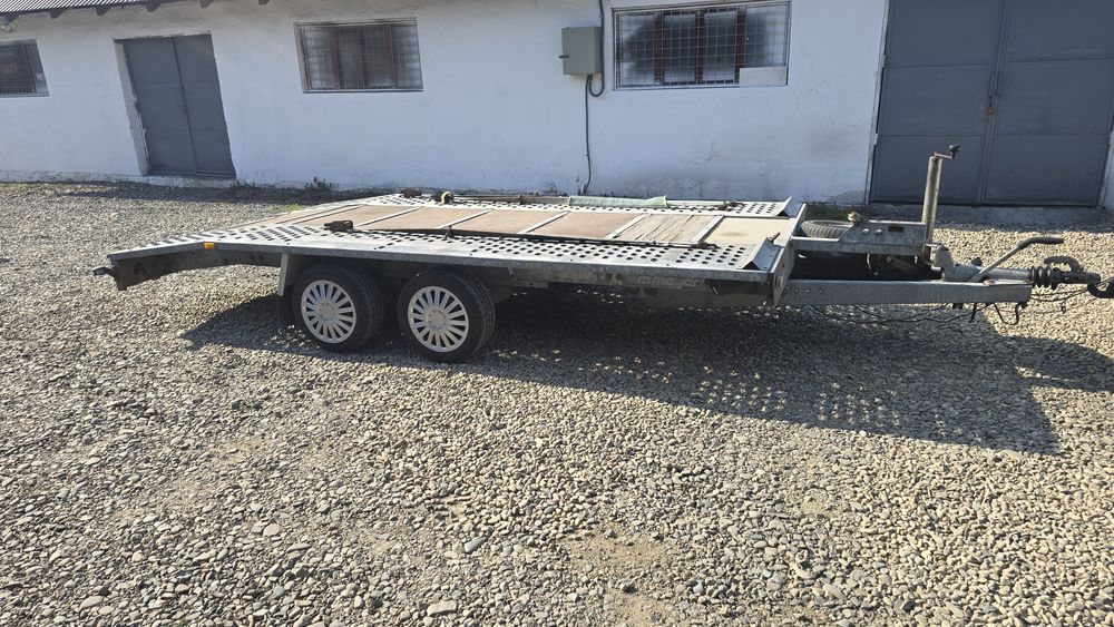 Trailer Mayer       .
