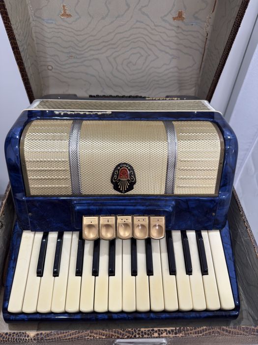 Аккордеон Barcorole studiosus