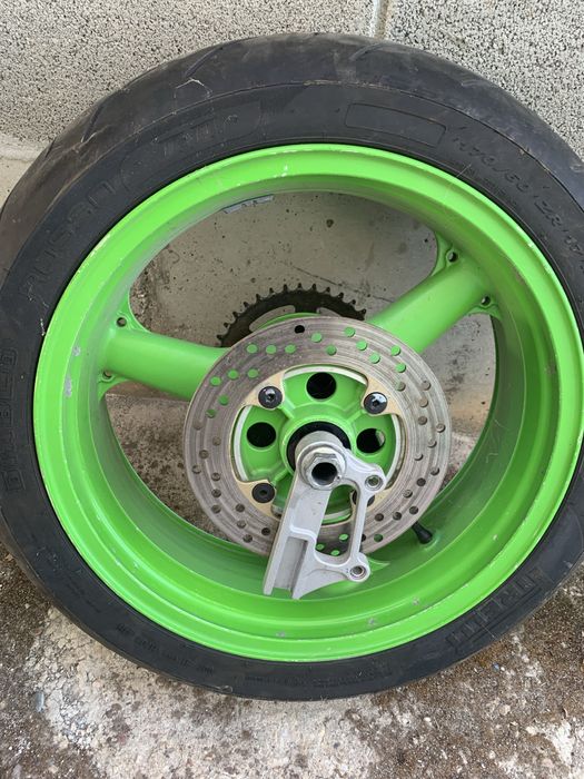 Джанта за мотоциклет Kawasaki zx6r 2000г.