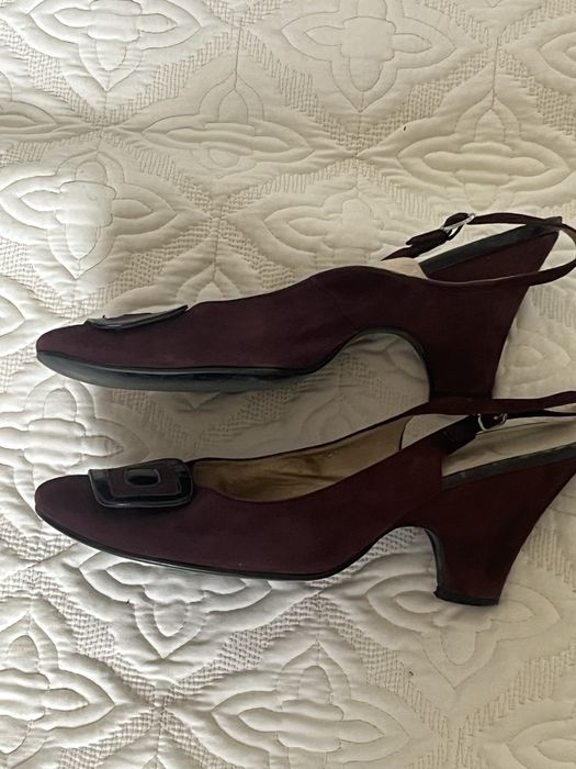 Замшевые босоножки