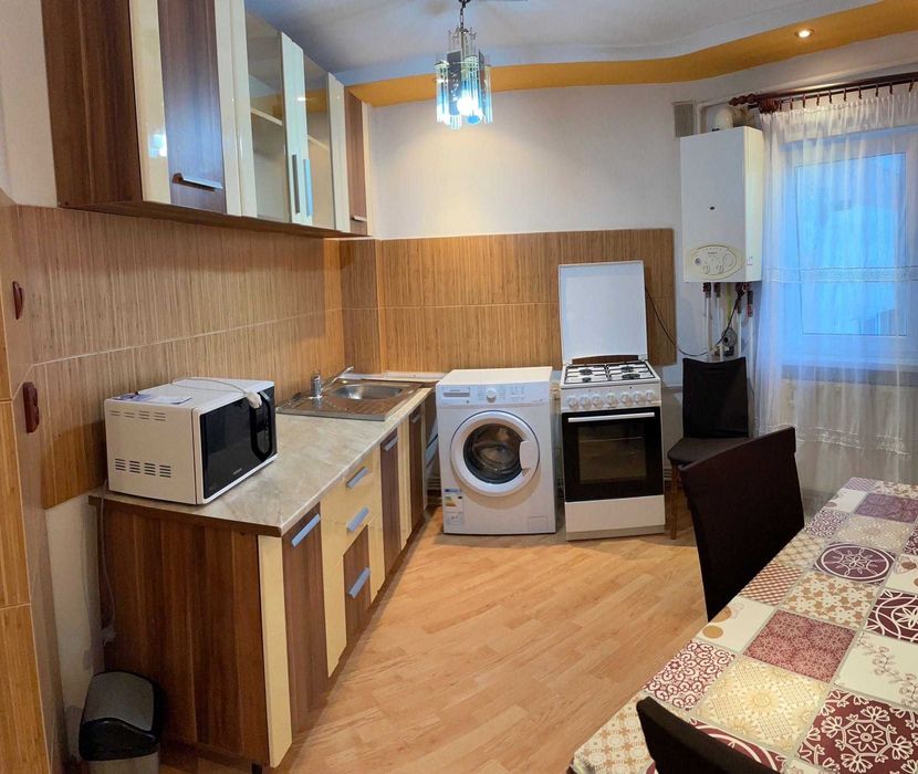 Apartament de închiriat cu 2 camere