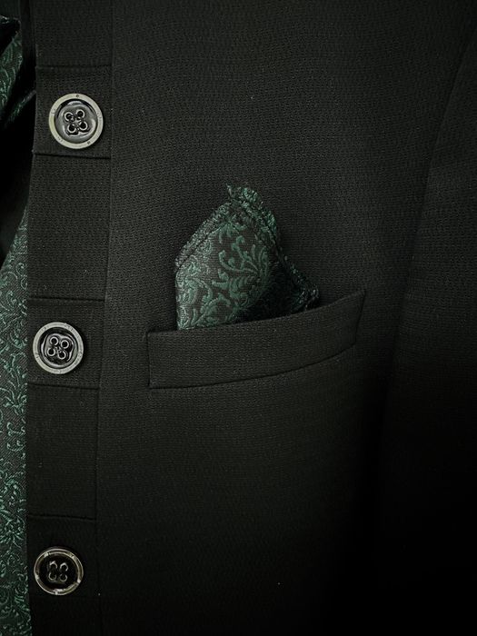 Tinuta ceremonie (mire/nas) formata din 5 piese