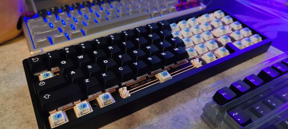 Магнитна Клавиатура NuPhy Air75 HE keyboard + extra keycaps