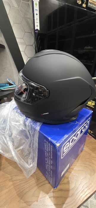 Продаётся Sparco экипировка