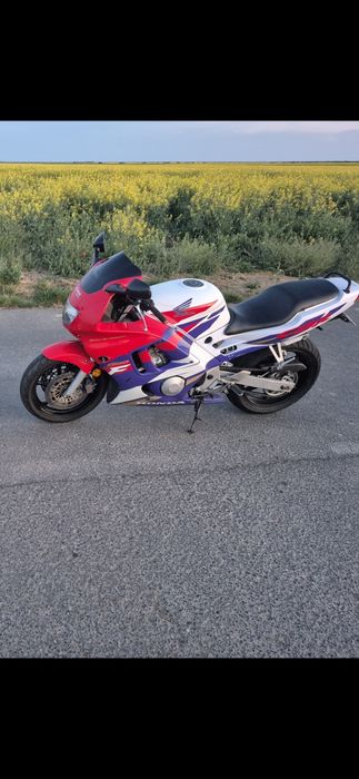 Honda cbr 600cc f3