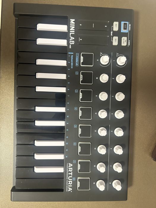 Arturia Minilab mkII Claviatura