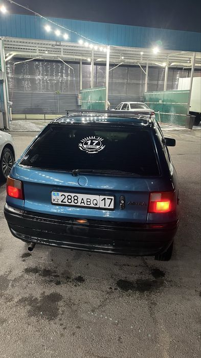 Опель астра  ф 1,6 автамат