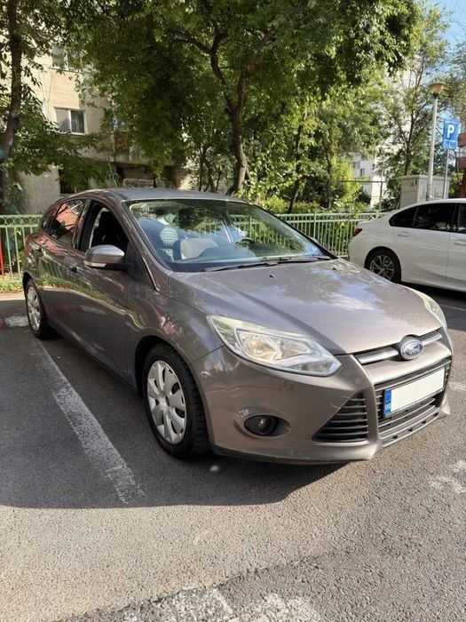 FORD Focus 2013 — imagine 22