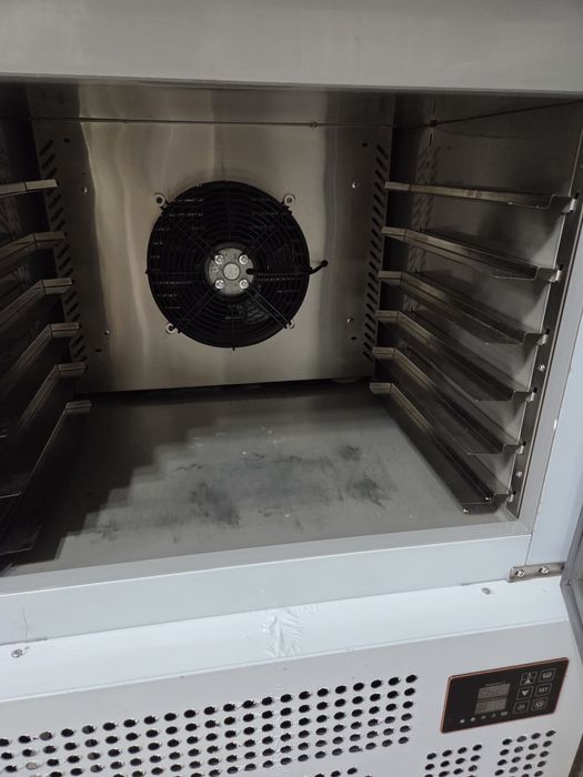 Продам шоковый морозильник