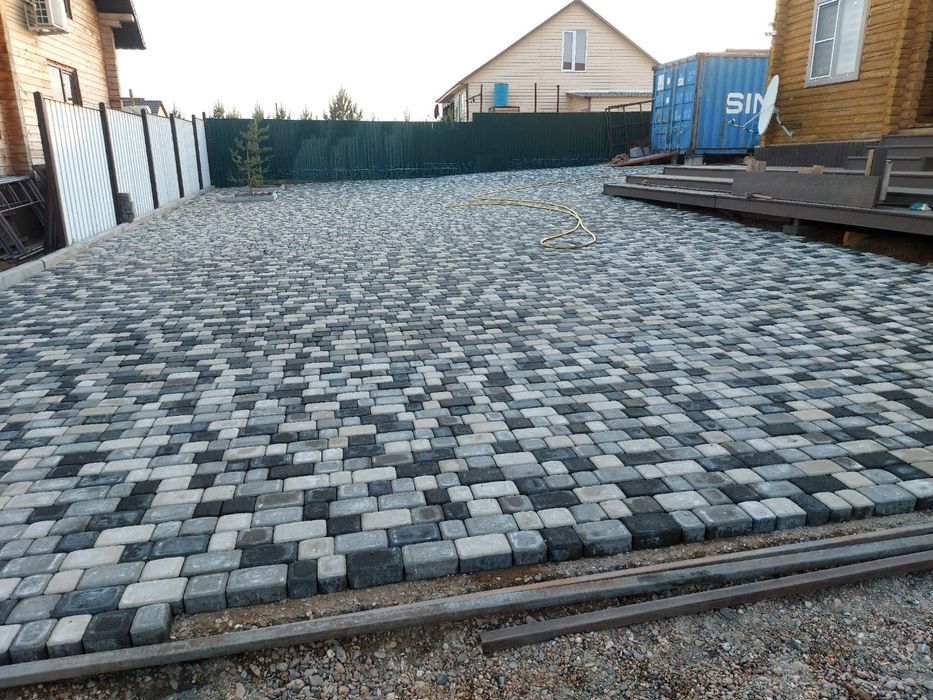 Брусчатка, Укладка брусчатки