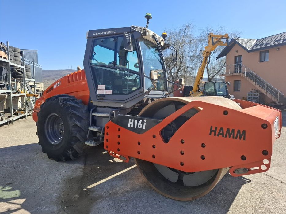 Hamm  H16I Compactor