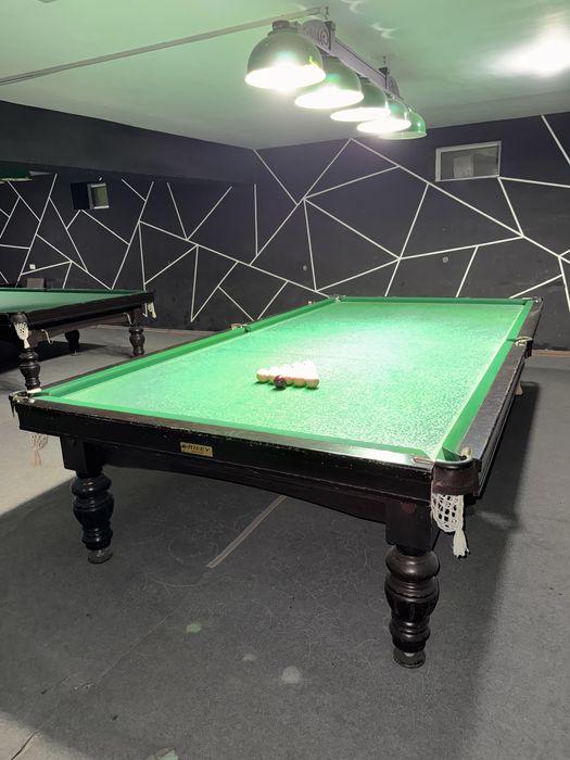 Billiard stol sotiladi. Lustrasi toshlari bor narxi:1650$