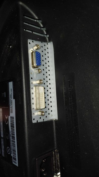 монитор samsung 20 inch подходящ за видеонаблюдение DVR