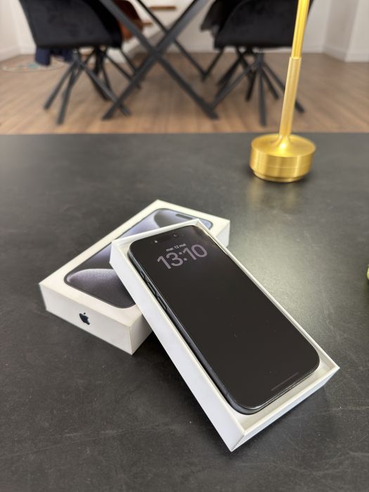 iPhone 15 PRO 256GB Albastru