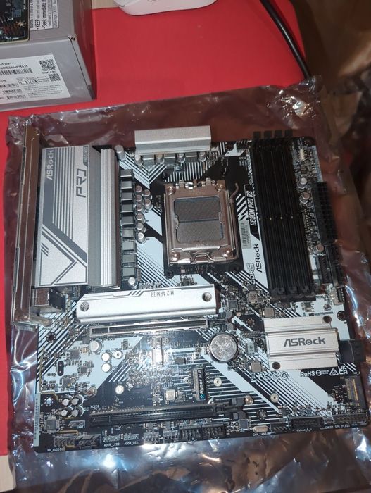 Мат плата Asrock pro rs b650m am5 сокет
