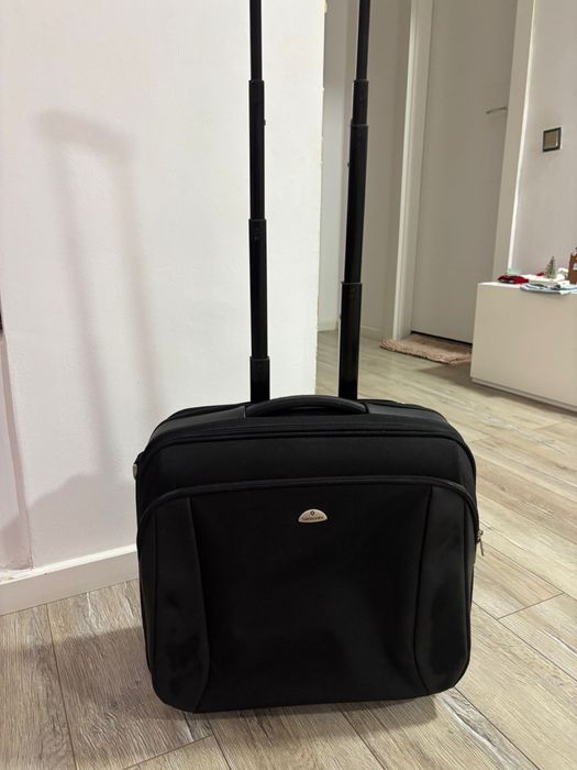 Troler Samsonite negru nou – geantă business cu rotile cabin size