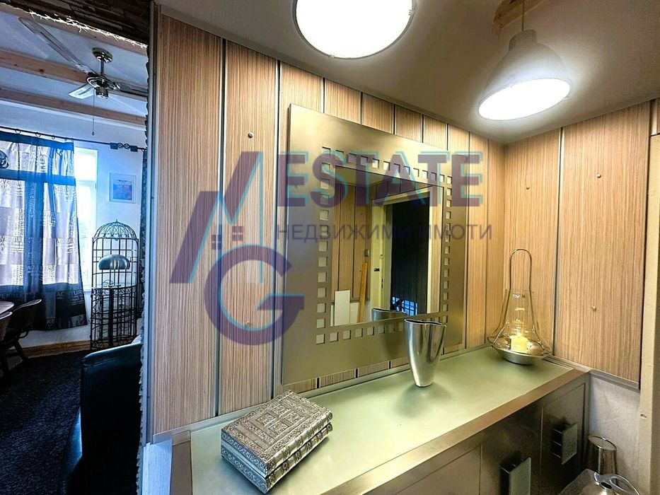 Дава се под наем Двустаен апартамент в Бургас, Център - 50 кв.м за 612 € - Снимка #8