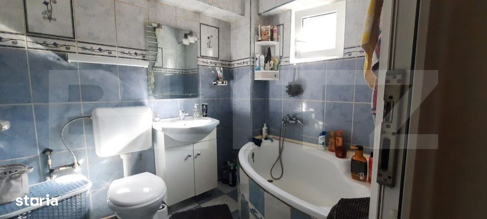 Apartament de vanzare, 3 camere,suprafata utila 66,75 mp, zona Micro 1