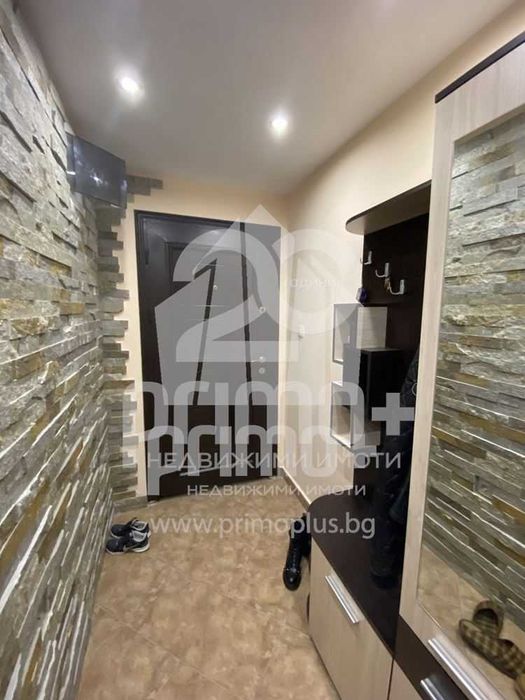 Дава се под наем Тристаен апартамент в Велико Търново, Център - 95 кв.м за 360 € - Снимка #7