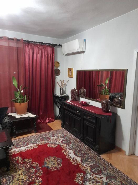 Продава се Тристаен апартамент в Пловдив, Христо Смирненски - 92 кв.м за 804 €/кв.м - Снимка #3