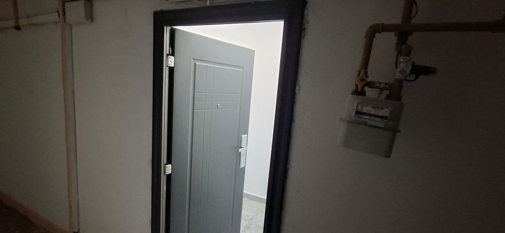 Garsonieră etaj 1