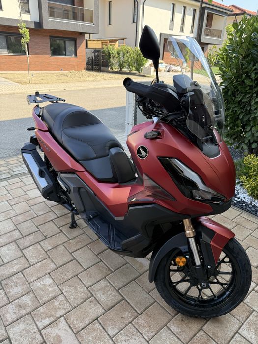 Maxi Scuter Honda ADV350