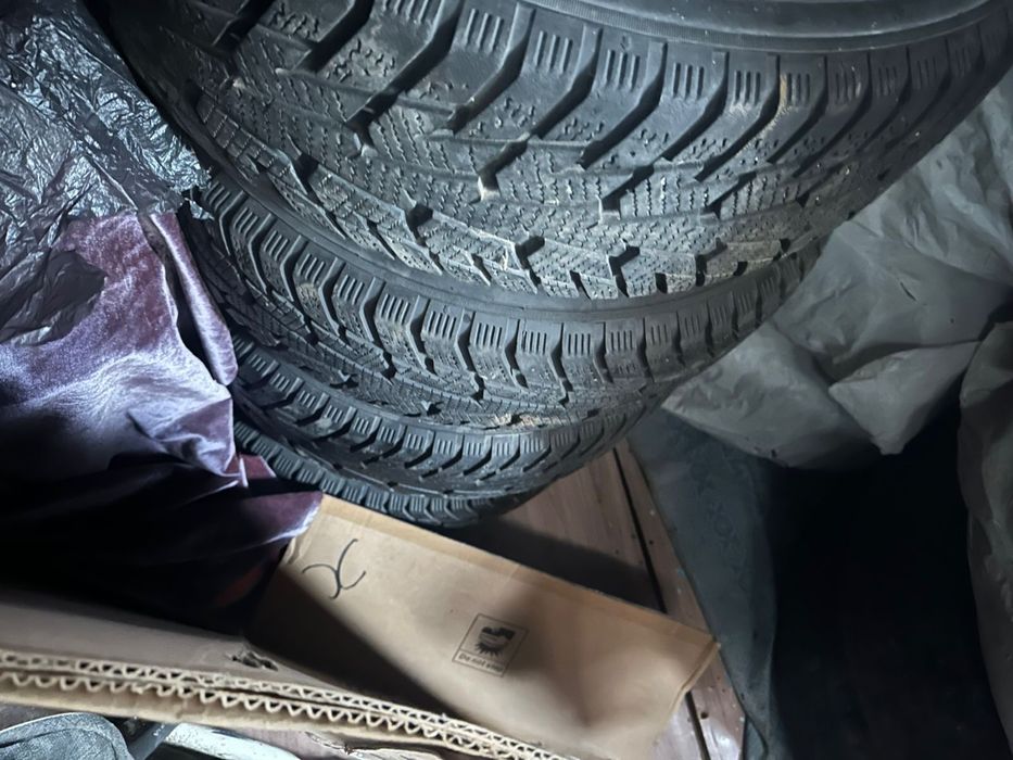 продам шины с дисками