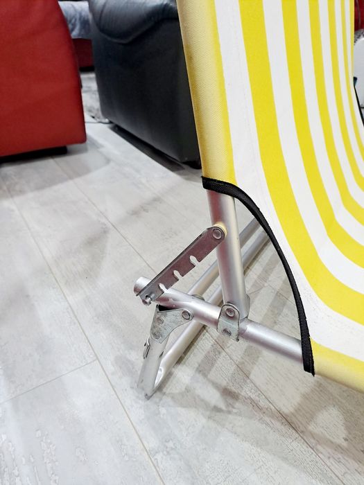 Алуминиев сгъваем шезлонг със сенник 62/187см