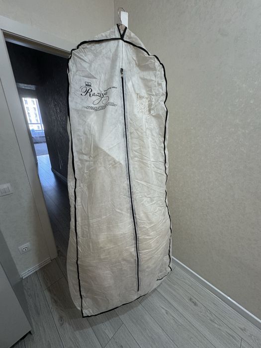 Продам свадебное платье