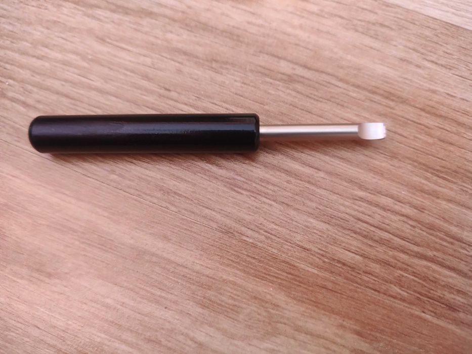 Deschizător de carcasă spate ceas