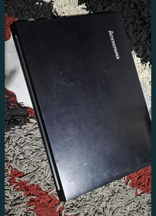 Ноутбук Lenovo продаётся
