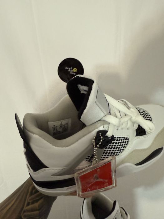 Adidasi Jordan 4 military black 40,41,43