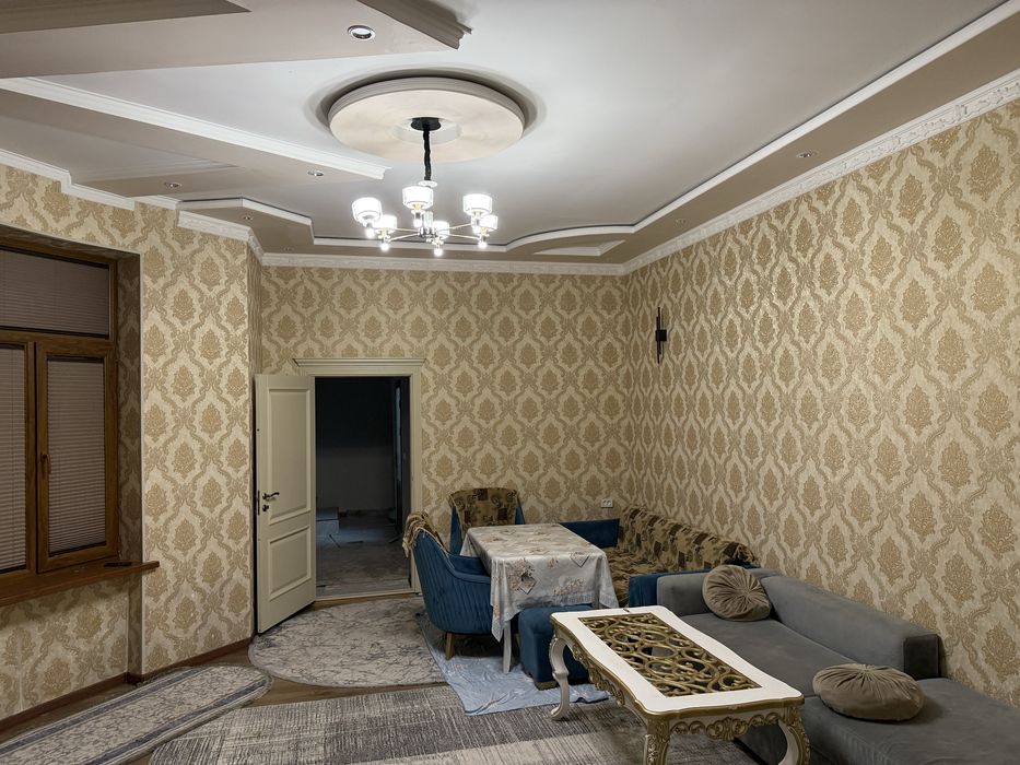 Madaniyatda 8 sotix uchastka sotiladi