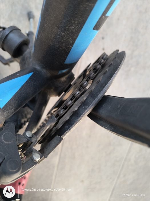 Bicicleta de vînzare