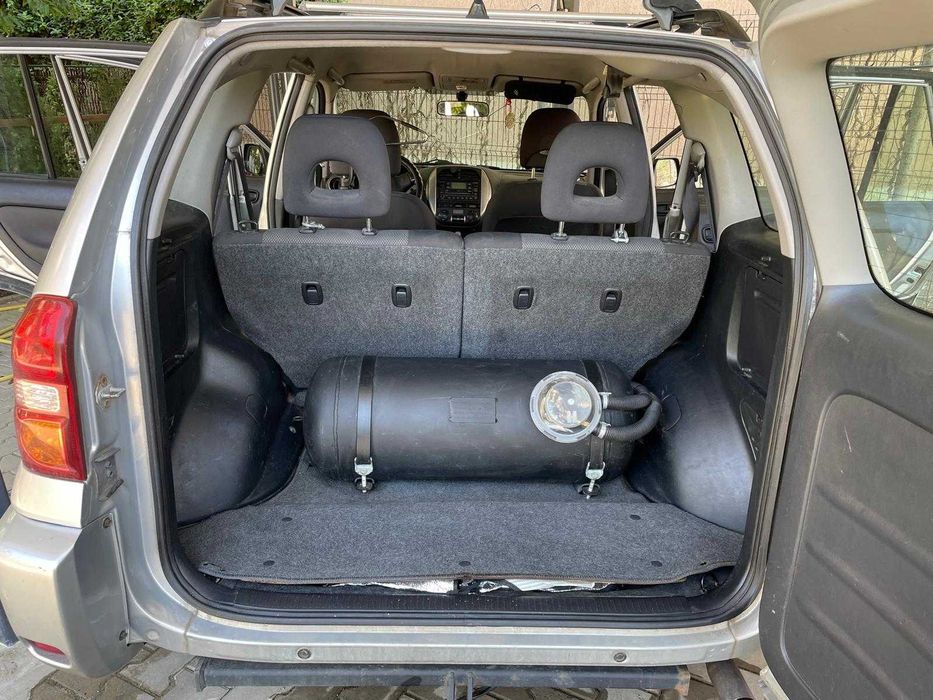 Toyota Rav4 2005, 4x4, benzina + GPL