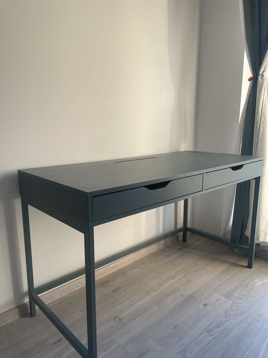 Birou cadru fier si blat mdf