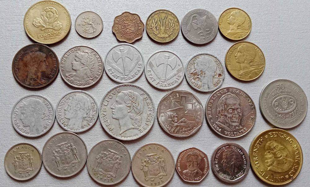 Продам монеты разных стран