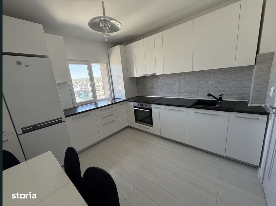 Inchiriez apartament 2 camere lux.