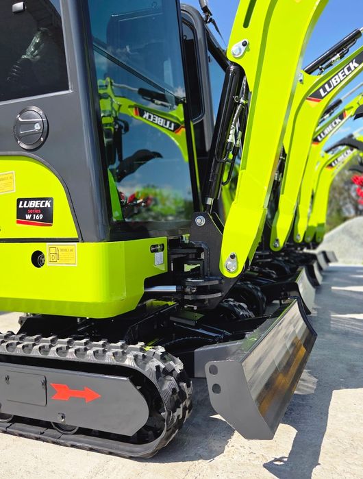 Miniexcavator Lubeck W169Y CAB- Motor YANMAR- Garantie 2 ani- Factura externă fara TVA