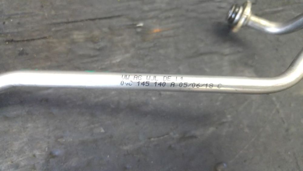 conducta ulei 1.0 b vw t-roc vw golf 7 skoda octavia 3 audi a3 8v  04c145140a