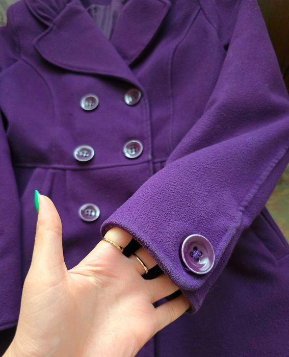 Дамско палто в лилав цвят