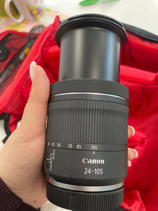 Obiectiv Canon RF 24-105mm IS STM