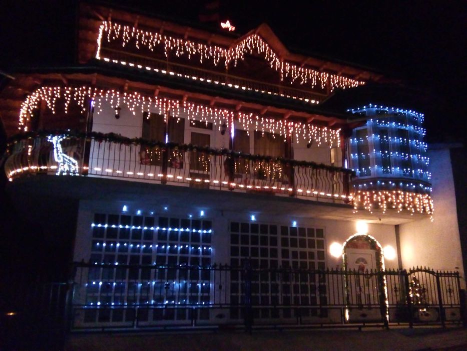 LED Завеса 3 х 3 м Студено бяла White 420лампи с Опция Снаждане