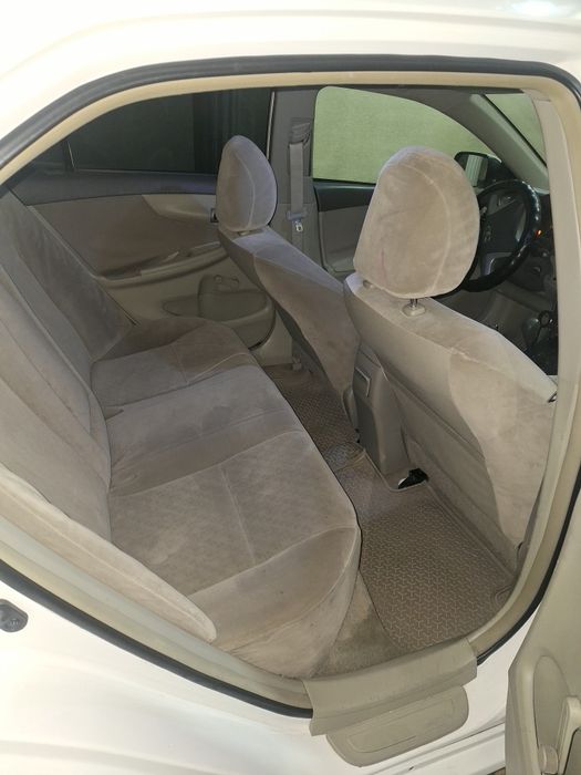 Продаётся Toyota Corolla автомат 2007 года