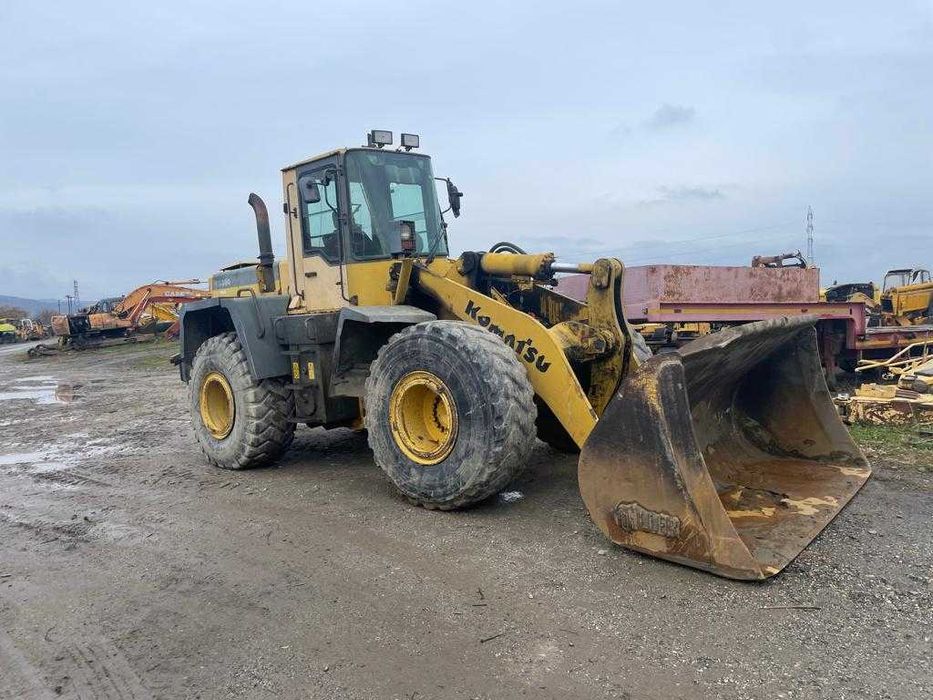 Pompa hidraulica incarcator frontal Komatsu WA 380 piese
