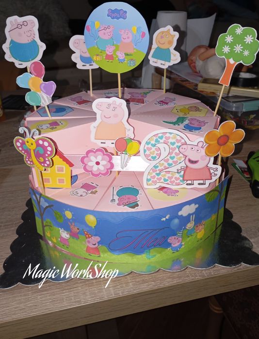 Картонени торти за рожден ден