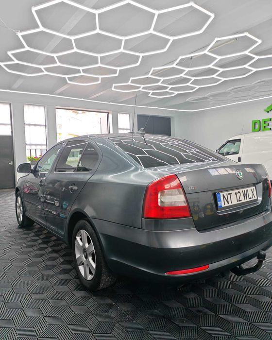 SKODA Octavia 2012 — imagine 5