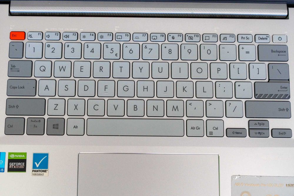 ASUS Vivobook Pro 14X OLED 2.8K 90Hz RTX 3050 16GB