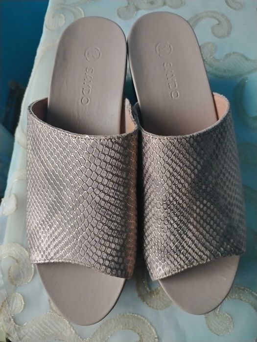 Saboti nepurtati marimea 38