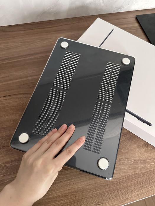 MacBook Air13/ M2chip/ 256/8 GB